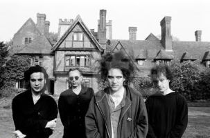 uma foto de 1993 com Simon, Boris, Robert e Perry